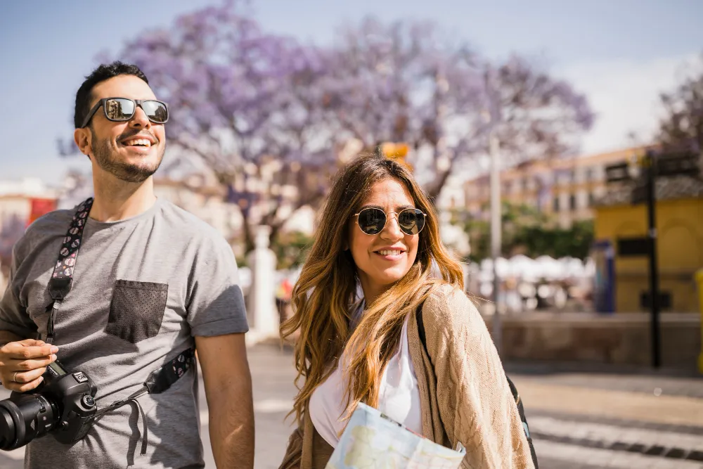 The Ultimate Guide to Multi-Currency and Crypto-Friendly Cards